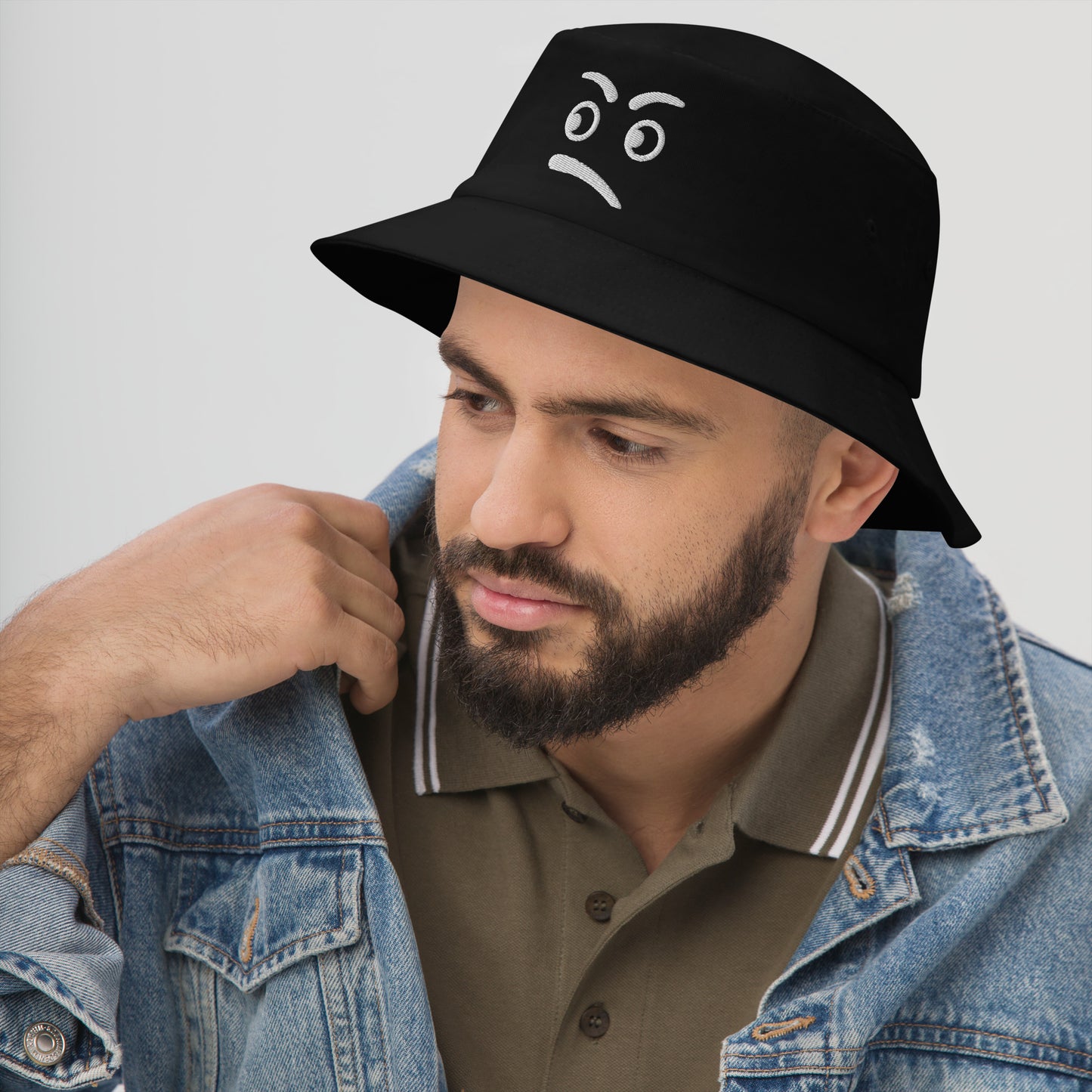 Bucket Hat / Sombrero tipo pescador
